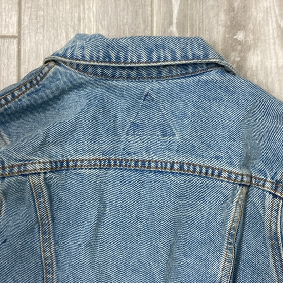Signature 8 cropped jean jacket like new - Picture 8 of 10